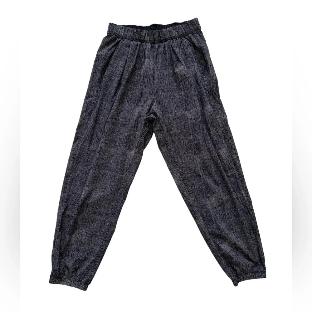 Lululemon Rollin' With My Omies Burlap Texture Dune Black yoga jogger pants 4 - Picture 9 of 15